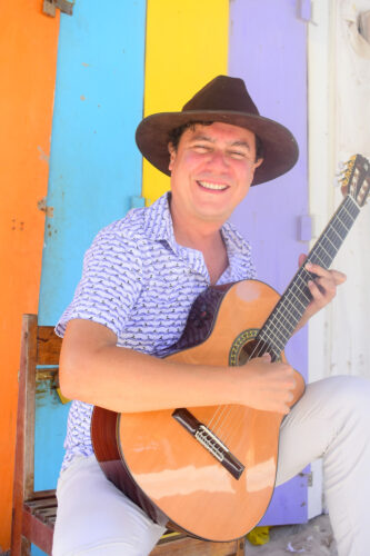 Music knows no borders — Mexican guitarist Mauricio “Chico” Sanchez to appear in the U.P.